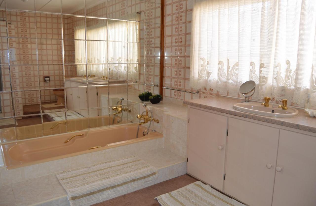 ניוקאסל House Ebony B&B מראה חיצוני תמונה
